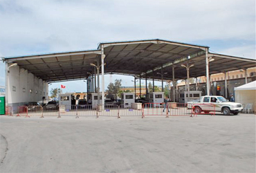 The Ras Jedir crossing from the Tunisian side