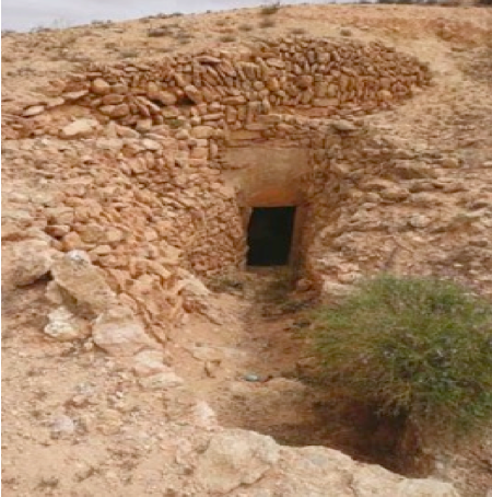 The entrance to one of the Berber troglodyte dwellings (Phot: )