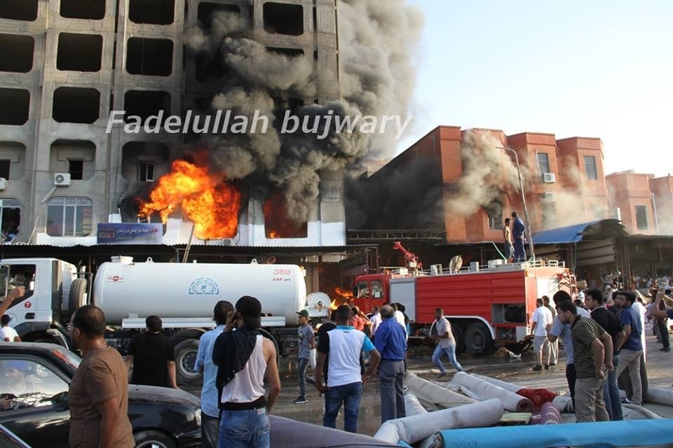 Fire at the carpet market (Photo: Fadelullah Bujwary)