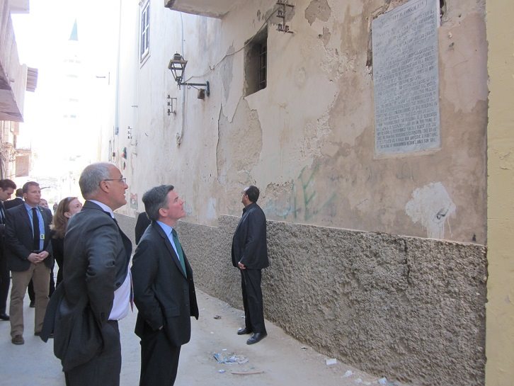 UK Foreign Office Minister Hugh Robertson takes time off to visit the former British Consulate in Tripoli's Old City