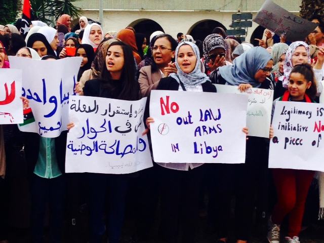 Women protesting against armed militias in Tripoli yesterday in Algeria Square (Photo: Aimen Eljali)