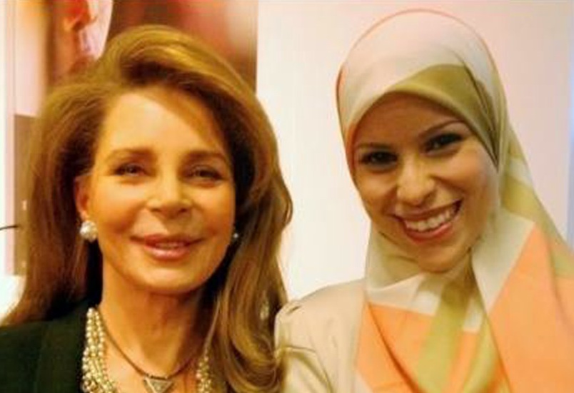 Queen Noor of Jordan with Aala Murabit (R)