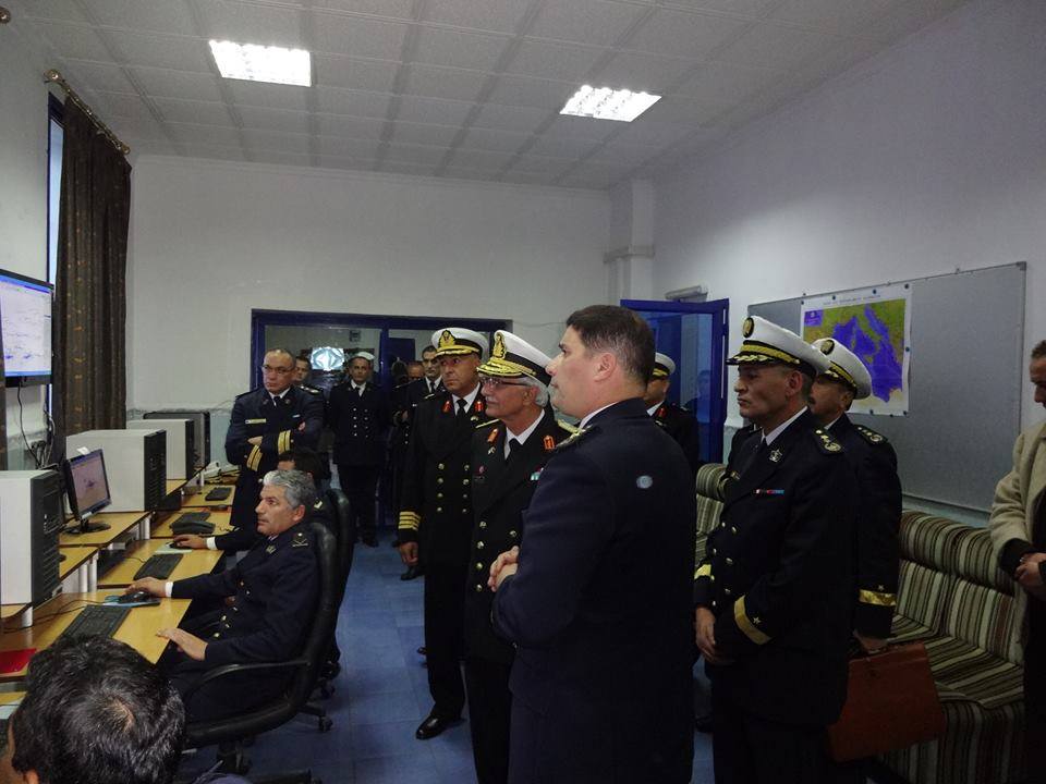 Libyan naval officers tour Algerian facilities