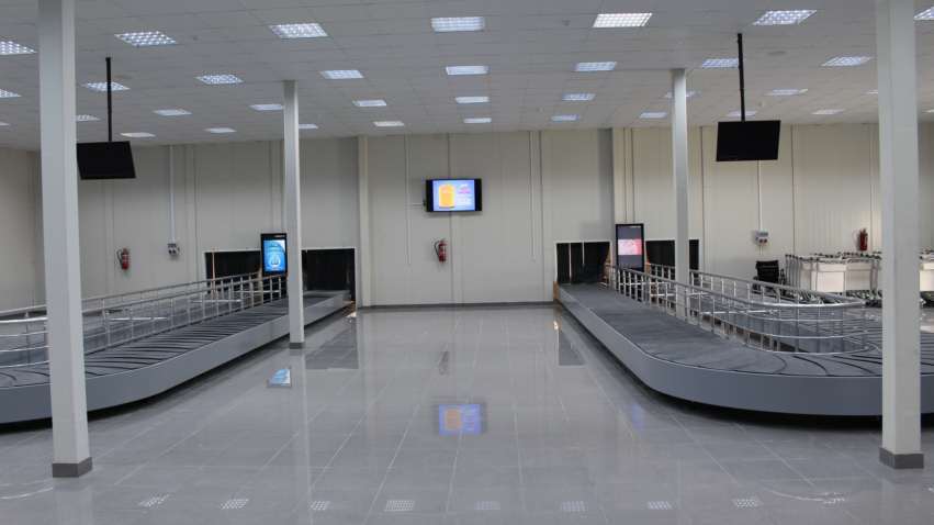 The new arrivals lounge (Photo: Taher Zaroog)