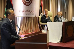 Caretaker Prime Minister Abdullah Thinni . . .[restrict]giving his first report to the HoR in Tobruk yesterday (Photo: HoR).