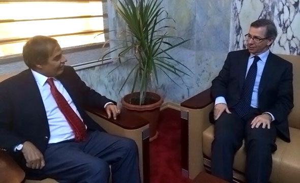 Bernardino Leòn meeting Ali Tarhouni in Beida (Photo: UNSMIL)