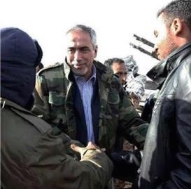 Omar Al-Hassi meets with forces involved in the attack on Sidra (Photo: Social media)