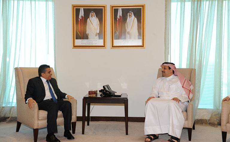 Foreign Minister Mohamed Al-Dairi in talks with his Qatari opposite number Khalid bin Mohamed Al Attiyah (Photo: QNA)