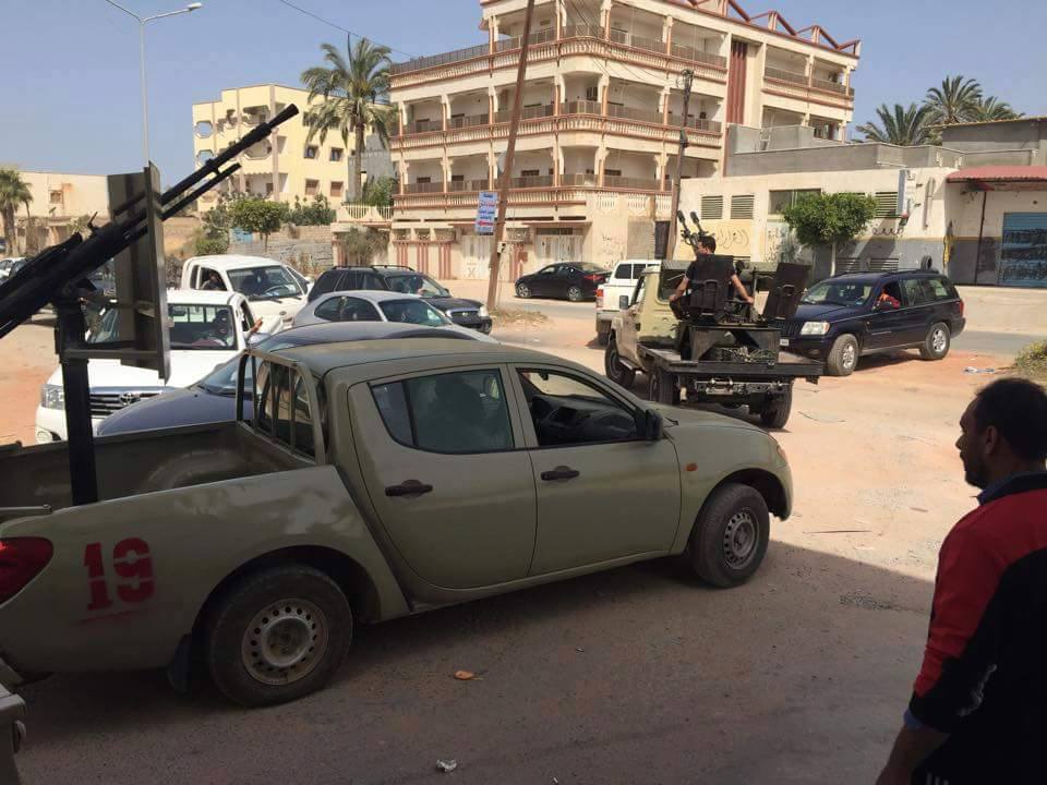 Photo taken in Ghararat district showed armed cars supporting  LNA (Photo: Social media)