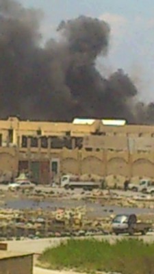 Smoke rises today fro Benghazi's Suq Al-Arab (Photo:social media)