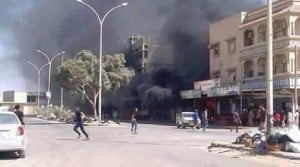 Ajdabiya tyre shop burns trapping family above (Photo: social media)