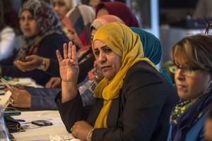 Discussions under way during the first day of the Tunis women's civil society activists meeting (Photo: UNSMIL)