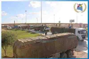 The WFP trucks food aid into Benghazi (Photo: LibAid)
