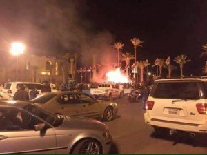 Militia tent burns in Martyrs' Square this evening (Photo: social media)