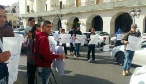 Algeria Square protestors block Tripoli traffic on Sunday (Photo: social media)