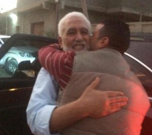 The freed Jamal Zubia being greeted today (Photo: social media)