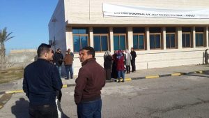 Ministry of Tourism employees staged a demonstration this morning at the ''takeover'' of their building by the Tripoli HoR (Photo: Min of Tourism).