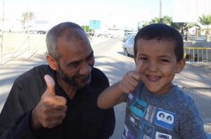 Tamim Jendoubi with his grandfather (Photo: SOcial emdia)